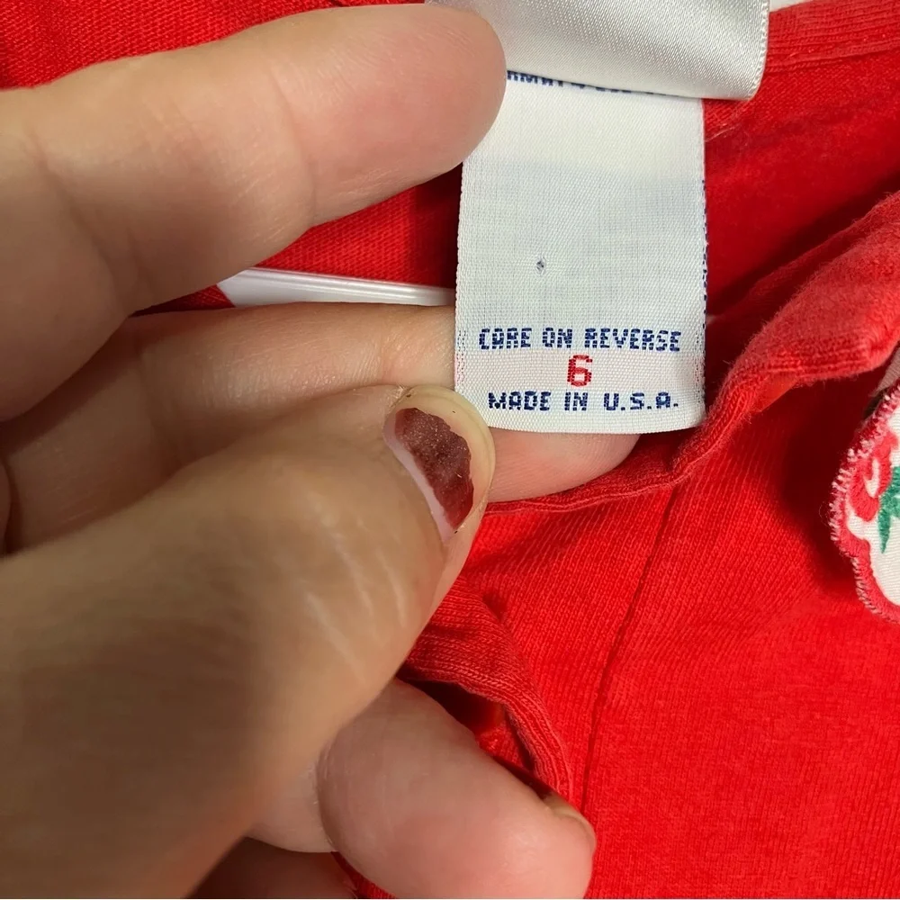 Vintage Osh Kosh B’gosh‎ red top white embroidered Peter Pan collar girls size 6